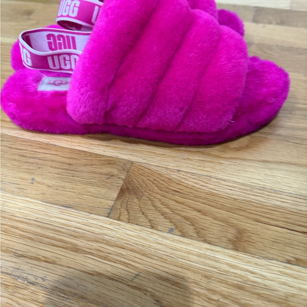 UGG Pink Fluffy Slippers - Picture 2 of 6